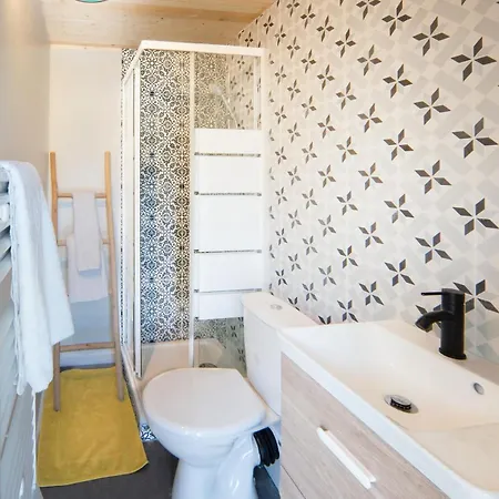 Apartment Le Nid Des Calanques Et Son Jacuzzi Marseille